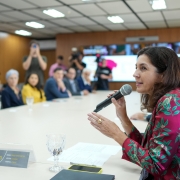 Café da manhã entre governo e reitores