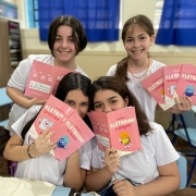 Meninas participam de projeto da Engenharia de Computação da Uergs