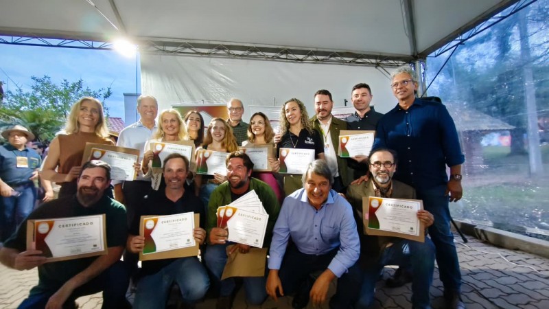 Entrega de certificados aos azeites de oliva que receberam o selo na safra 2025